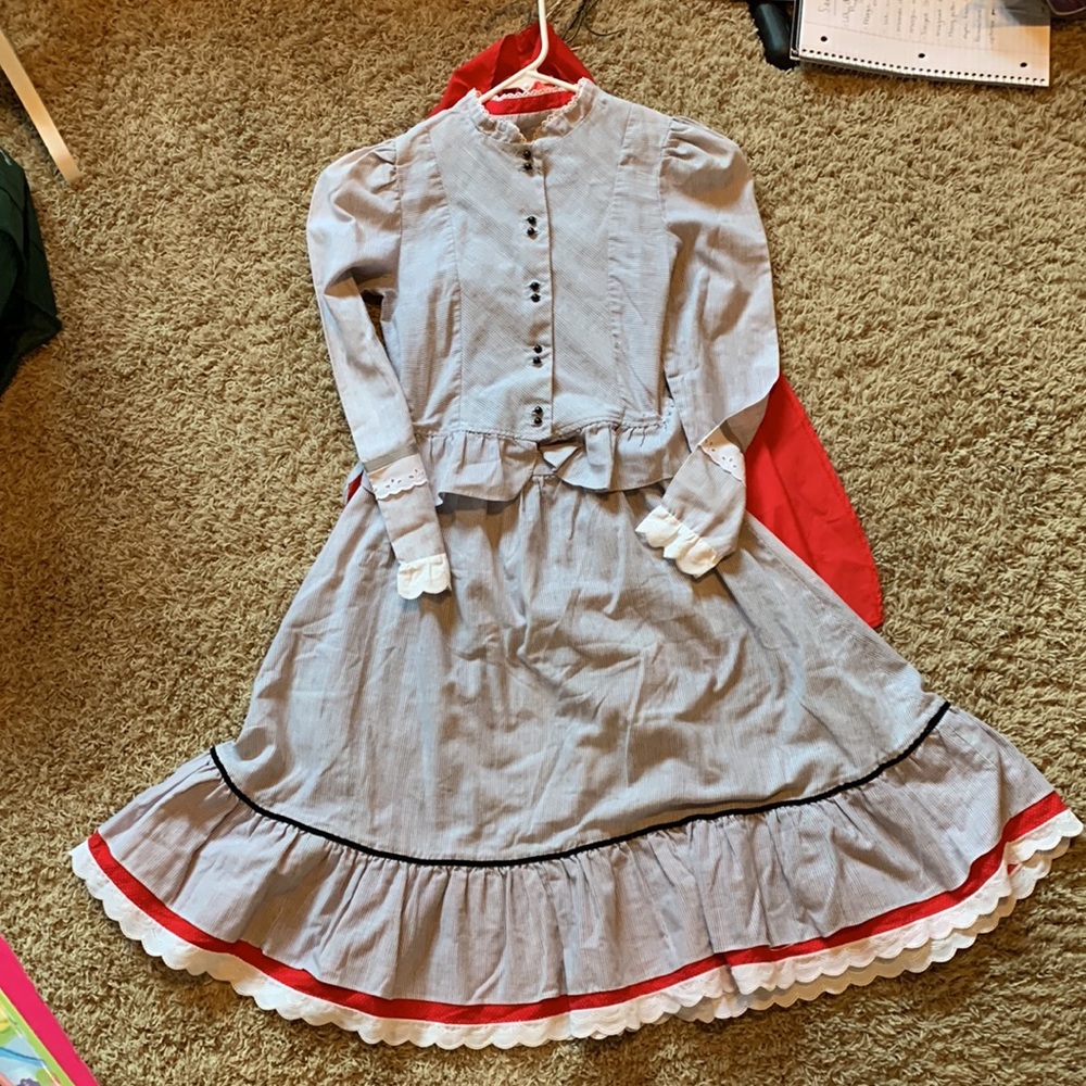 Kids colonial/prairie costume
